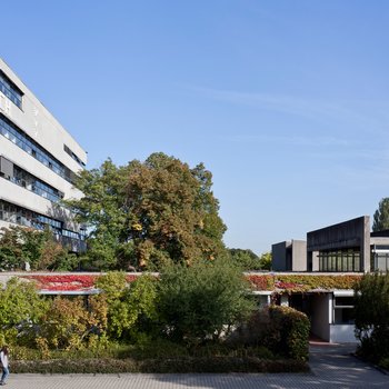 Fachbereichsgebäude am Campus Lichtwiese